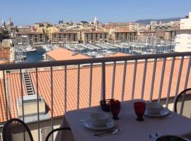 Suite privée du balcon du vieux port Marseille，位于马赛马赛旧港附近的酒店