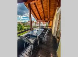 *Dreiländereck* Wifi+ Balkon+Garage Basel Mulhouse
