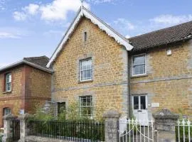 Round House Cottage