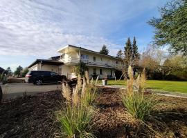 Hotel Am Vulkanberg，位于曼德沙伊德的酒店