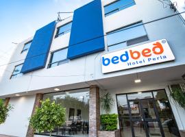 Bed Bed Hotel Perla，位于托雷翁的酒店