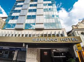 塞拉诺酒店，位于尤西德福拉弗兰西斯阿尔弗拉斯德阿西斯机场 - JDF附近的酒店