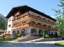 Hotel Garni Waldhof - Wohlfühlen am Lech，位于施坦察赫的酒店