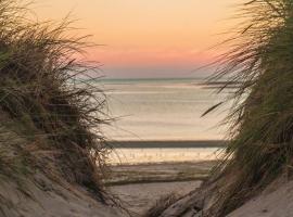 Gite au pied des dunes, 200m de la plage，位于Montmartin-sur-Mer的酒店