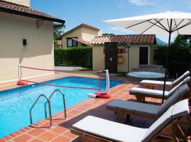 Fincas Panaca H10 - Luxury Villa with Pool & Jacuzzi，位于金巴亚的酒店