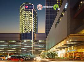 Hotel Ciputra World Surabaya managed by Swiss-Belhotel International，位于泗水泗水西普拉世界购物中心附近的酒店