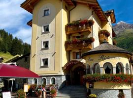 潘德兰奇尼酒店，位于圣卡特琳娜瓦尔夫Vallalpe - Sobretta Quad Ski Lift附近的酒店
