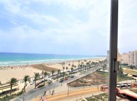 Apartamento en primera linea en la Playa de San Juan，位于Benimagrell的酒店