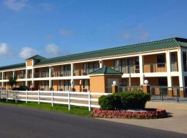 Econo Lodge Inn & Suites Ocean Springs - Biloxi，位于海泉市的酒店