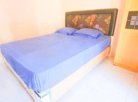 Green Kanca Syariah Guest House Mitra RedDoorz，位于Bugul的酒店