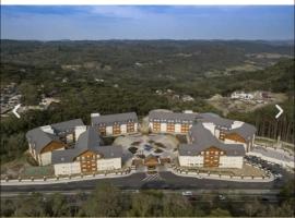 Golden gramado resort Laghetto，位于Embu-Guaçu的酒店
