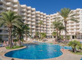 多拉塔海滩公寓式酒店，位于萨科马的酒店