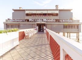 Piccolo Mondo Hotel，位于福洛尼卡的酒店
