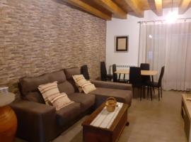 Apartamentos CASA RURAL EL VENTANICO，位于Olocau del Rey的酒店