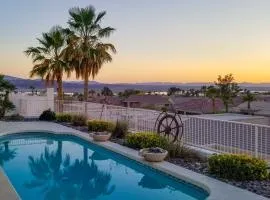 Sunny Snowbirds Retreat with Lake Havasu Views!