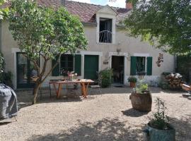 LE COTTAGE DES SABLONS près du zoo de Beauval，位于Saint-Romain-sur-Cher的酒店