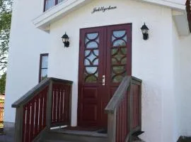 Jaktlyckan, Tuna Gård