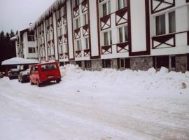 Panorama Hotel，位于切佩拉雷的酒店