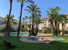 Luxury Apartments Golden Beach Javea，位于哈维亚的酒店