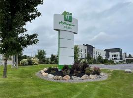 Holiday Inn & Suites Syracuse Airport - Liverpool by IHG，位于利物浦的酒店