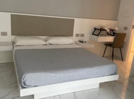 B & B La casa di Bianca Luxury，位于克罗托内的住宿加早餐旅馆