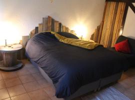 Bois & Repos，位于马尔梅迪的酒店