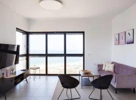 O&O Group- Modern Luxury APT-Mesmerizing Sea Views，位于巴特亚姆的酒店
