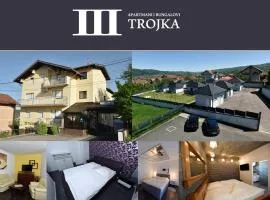 Apartmani i Bungalovi TROJKA