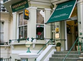 The Sherwood Guest House，位于伊斯特布恩的酒店