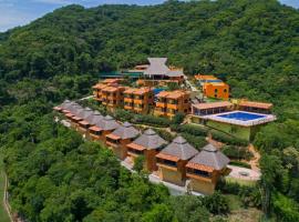 El Corazón Golf & Spa Resort Manzanillo，位于曼萨尼约的酒店