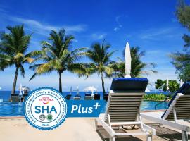 Lanta Casuarina Beach Resort - SHA Plus，位于高兰的酒店