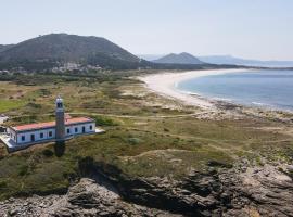 Hotel Faro Lariño，位于Lariño的酒店