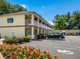 Quality Inn Poughkeepsie，位于波基普西的酒店