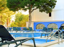 托雷阿祖Spa酒店 - 仅限成年人，位于埃尔阿雷纳尔的浪漫度假酒店