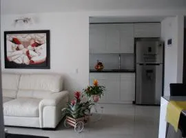 Near El Poblado,New Modern,Turco,Jacuzzi & Pools