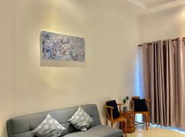 HnR HOMESTAY PORT DICKSON，位于波德申的别墅