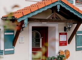 Hotel Vogtareuther-Hof，位于Vogtareuth的酒店