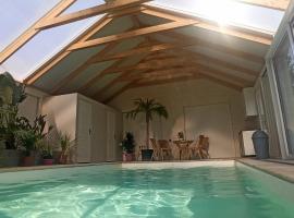 Chez Marek et Urszula，位于Le Langon的酒店