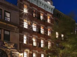 The Historic Blue Moon Hotel - NYC