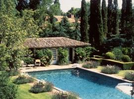 Le Chaufourg En Périgord，位于Sourzac的酒店
