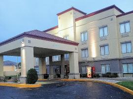 Rodeway Inn，位于埃文斯维尔的酒店