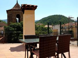 Casa Lola - Terraza panorámica en el centro del pueblo，位于圣胡安-德拉斯阿巴德萨斯的酒店