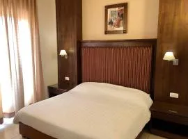 The Annexe - by Gloria Hotel