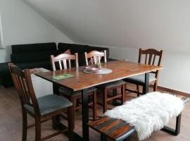 BLATNIKOV HRAM，位于Dvor的酒店