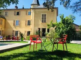 Aux Tourelles 1888 - Tres Proche Lyon #Clim #Piscine #Netflix #Parking Payant Securise