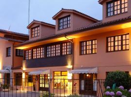 Hotel Marqués de la Moral，位于Naveces的酒店