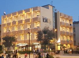 Hotel Ida，位于里米尼托雷·佩德拉的酒店