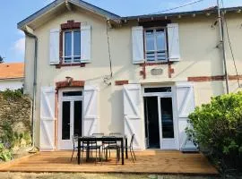 Maison avec terrasse à 50 m de la mer