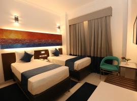 Gloria Aqua Park Hotel，位于阿斯旺的带泳池的酒店