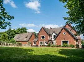 The Farmhouse at Ream Hills